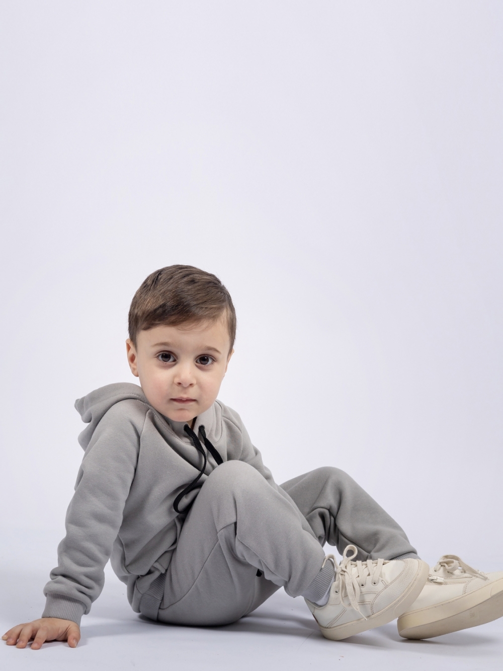 311-ГР. Свитшот с капюшоном + Штаны, хлопок 65%, 35% ПЭ, 3-х нитка ( без начеса) графит 80,86,92